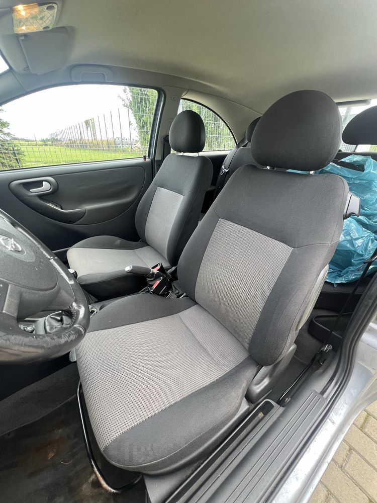 Opel Corsa C 1.0