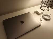 Macbook Pro | M1 | 16 GB | 256 GB