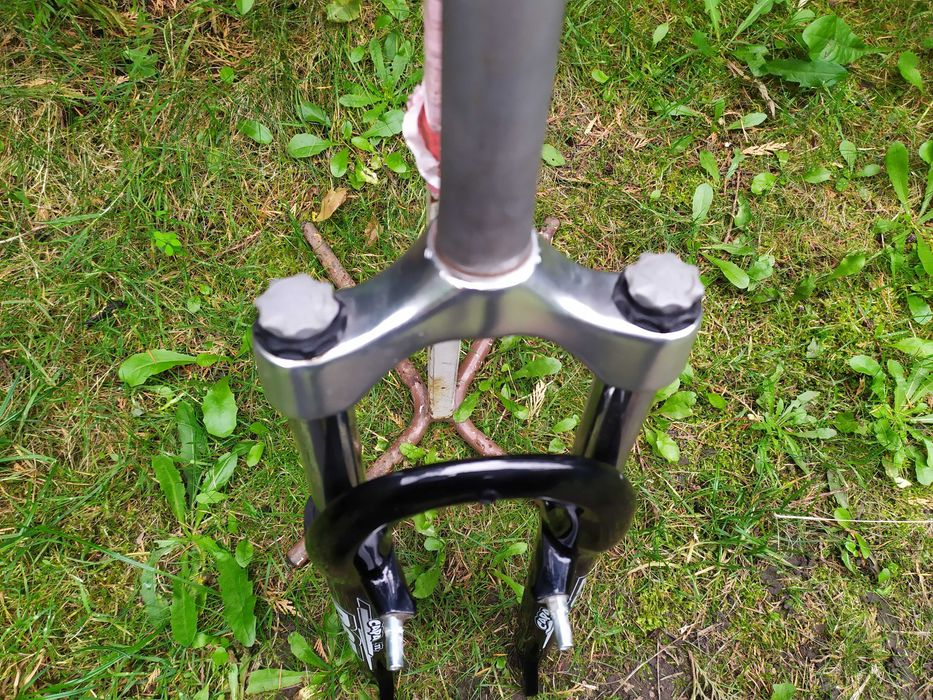 RST Capa TL amortyzator przedni 26'' V-brake / DISC Polecam