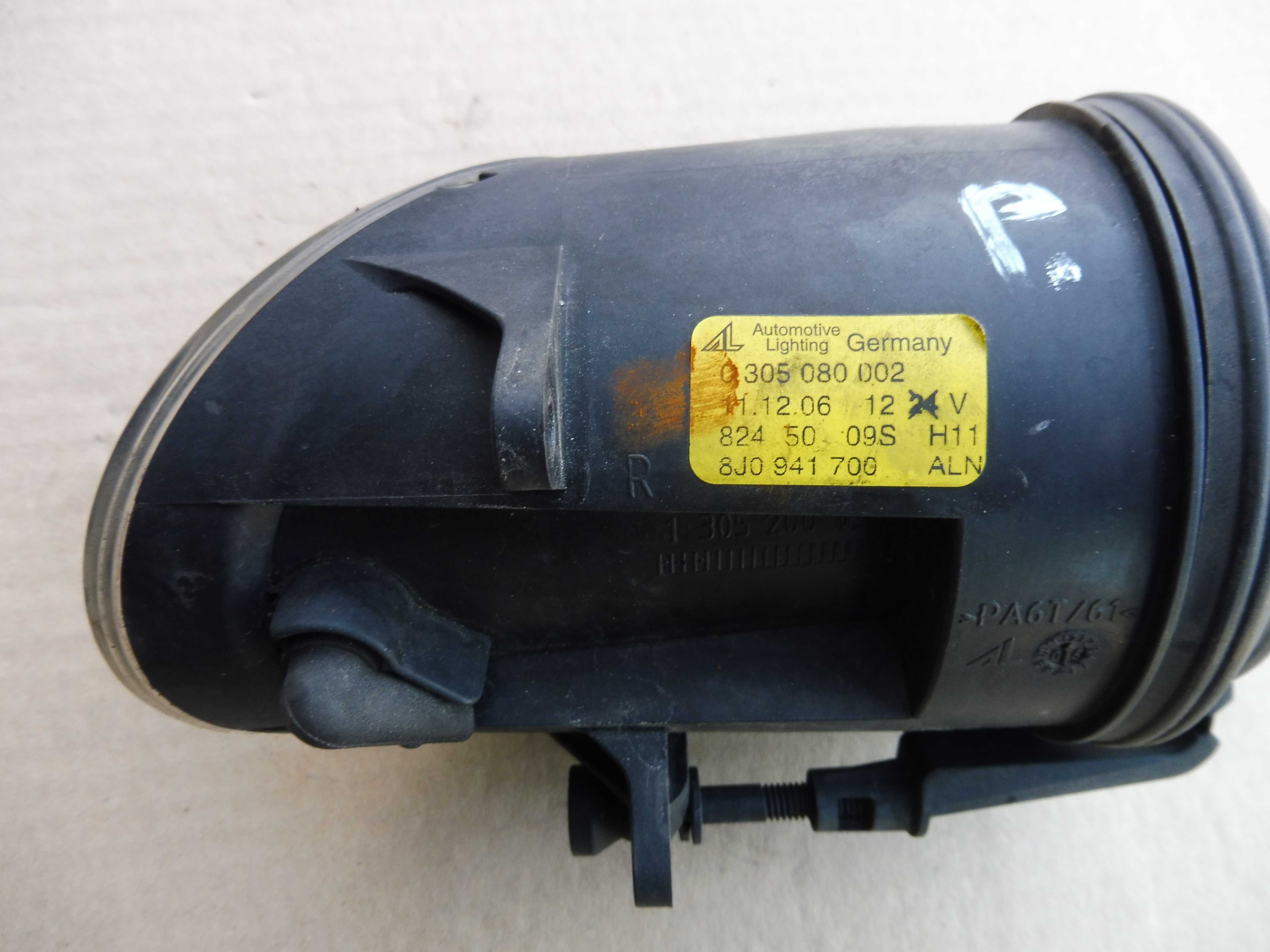 Halogen  Prawy  AUDI TT   Orginał