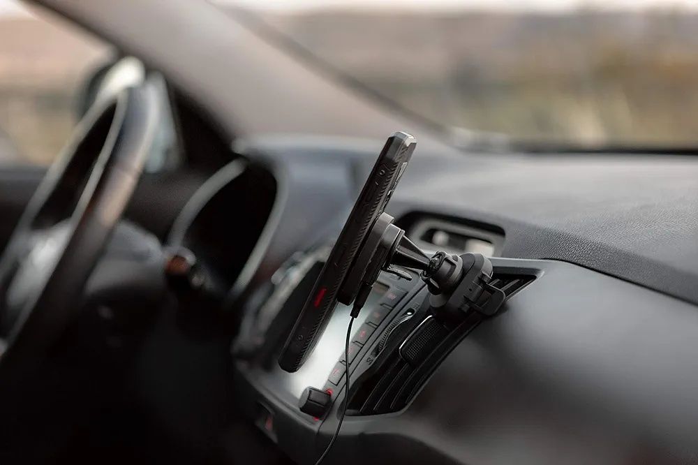 Uchwyt do smartfona CROSSCALL X-Car
