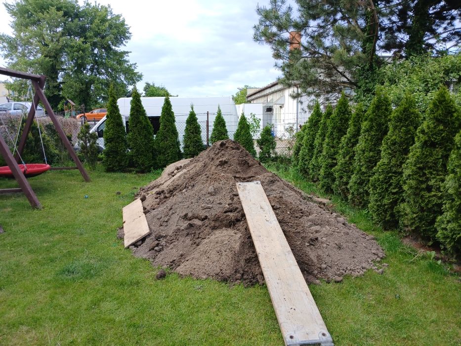 Ziemię ziemia piasek oddam za darmo