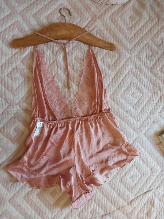 Нижнее белье . Боди