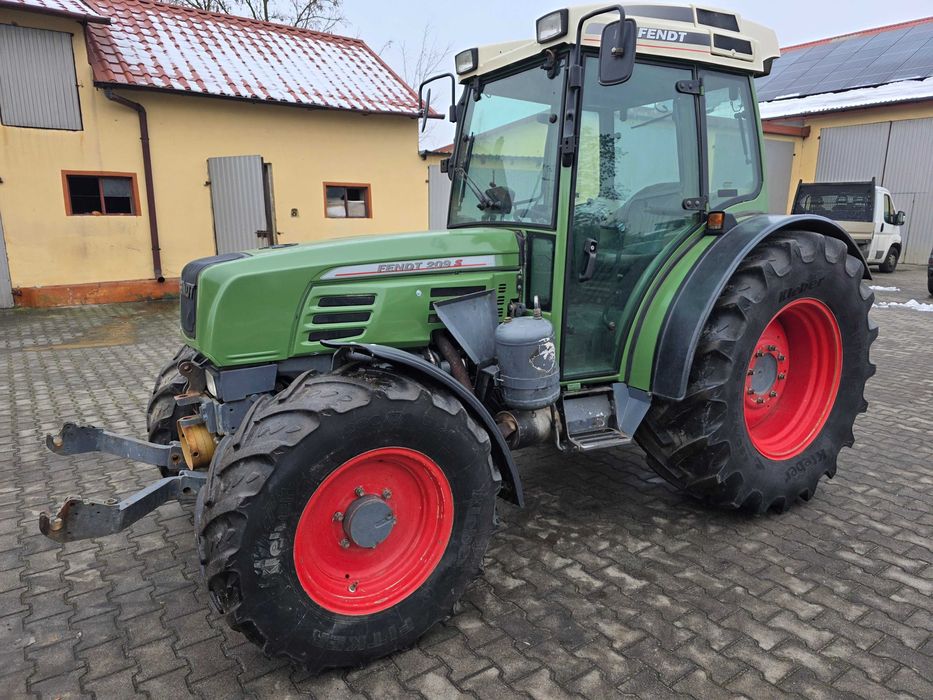 Fendt 209 S TUZ + WOM Ciągnik Sadowniczy Komunalny Ogrodniczy 208 F V