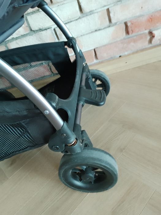Sprzedam wózek spacerowy