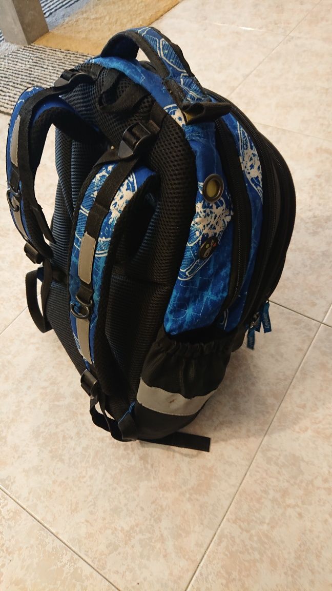 Mochila Explorer da bola