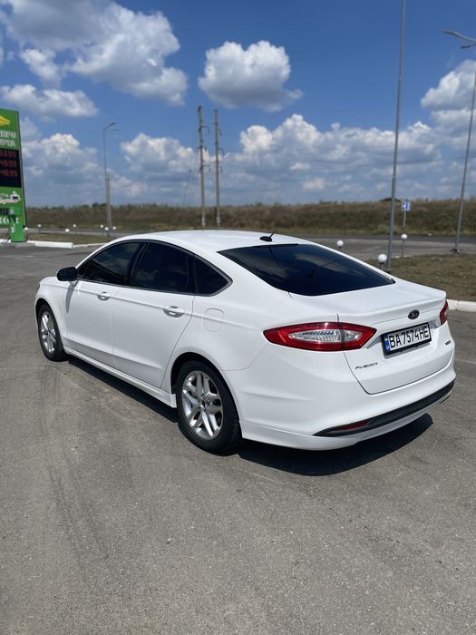 Форд фюжен.