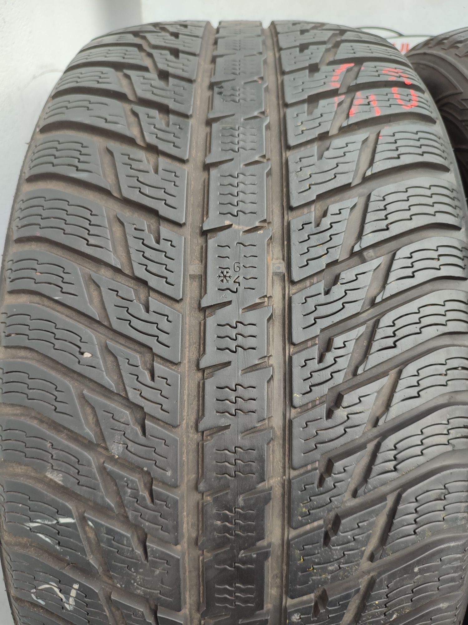 2x 285/40r21 Nokian WR SUV 3