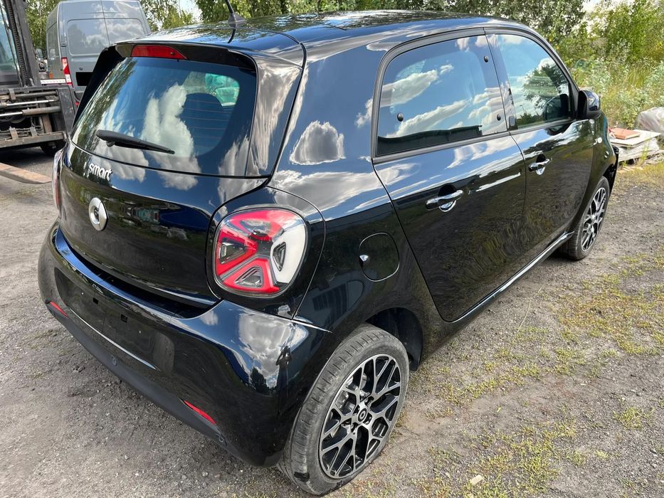 Smart Forfour Smart Forfour eq lift bardzo brabus panorama led skóra niski przebieg