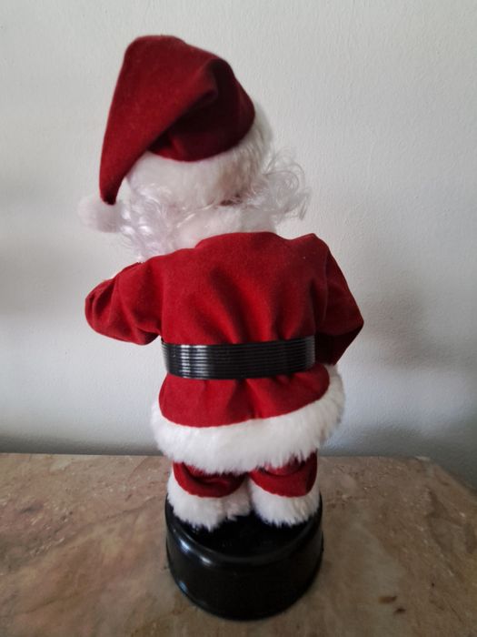 Pai Natal com luz e música