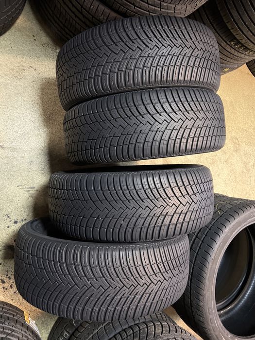 Шины б.у 235 50 R19 Pirelli AllSeason LSF2 SealInside 103W 4 шт