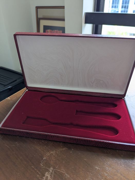 Caixas para talheres (carne, peixe e sobremesa)