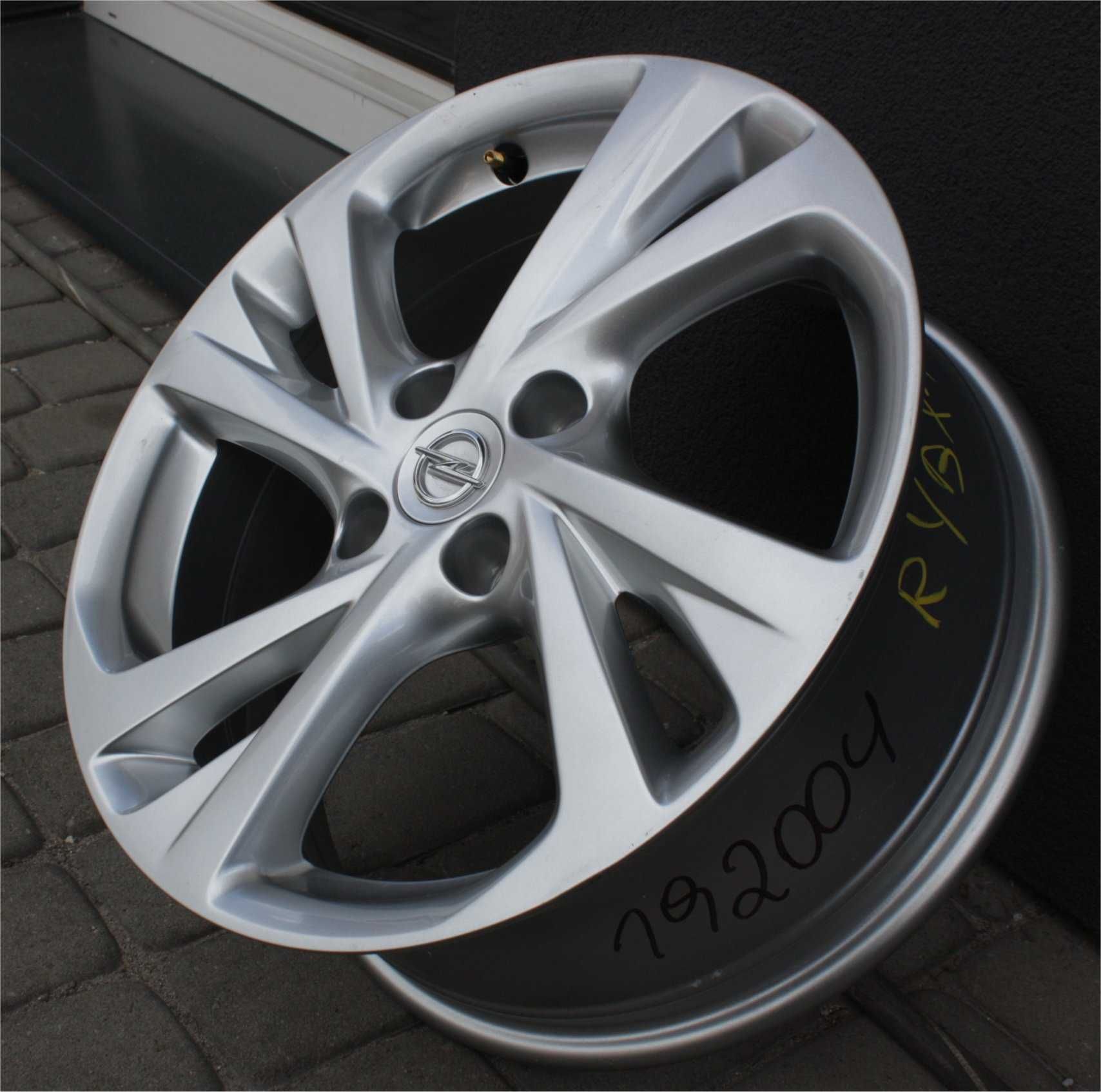 Nowe OEM ORYGINALNE 17 4x108 Opel Crossland Corsa F et38 stellantis
