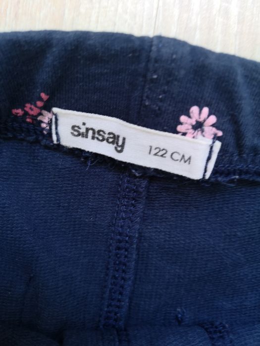 Legginsy Sinsay rozm. 122