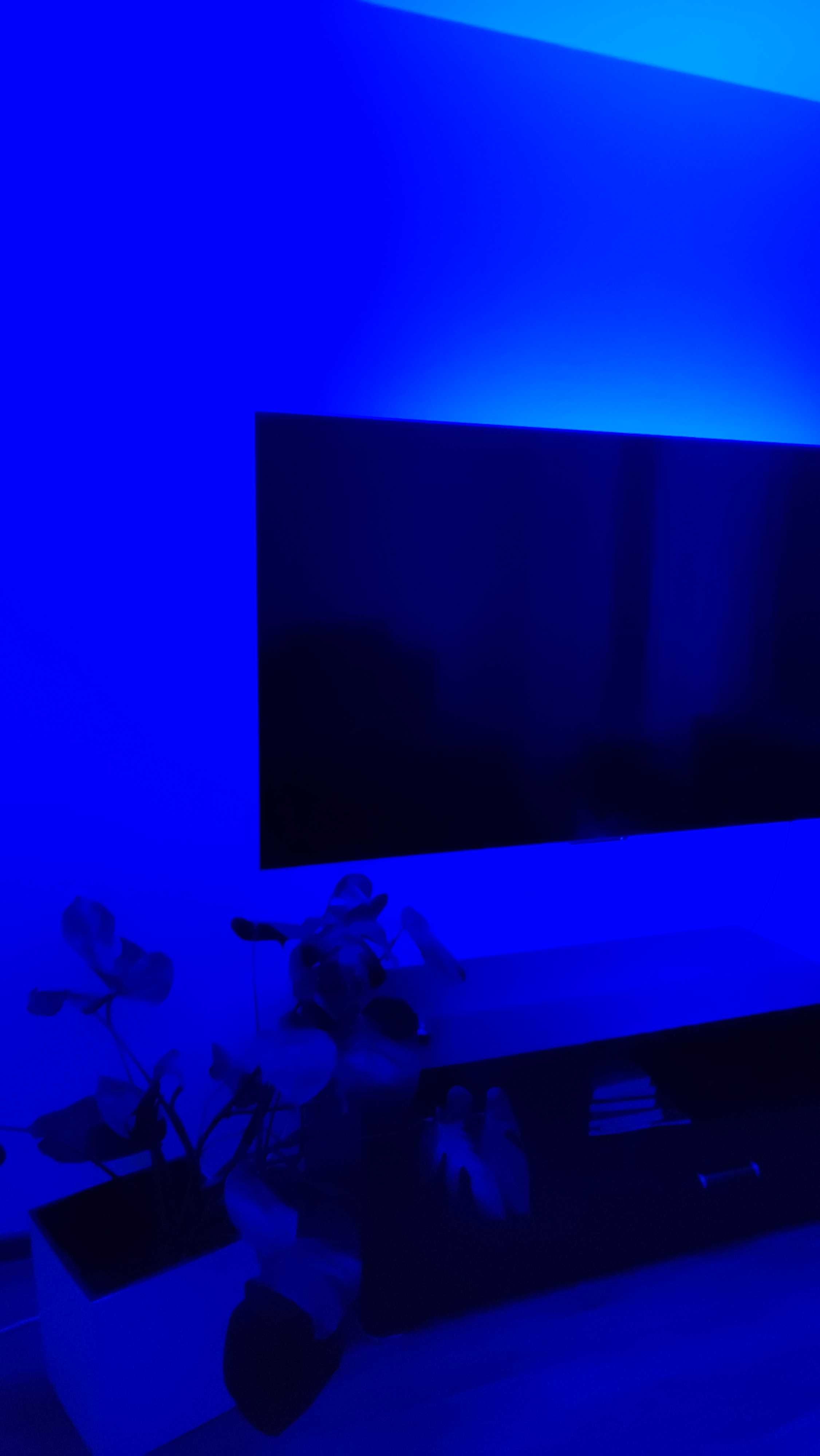 Lampa LED – światło RGB kolorowe do pomieszczeń, oświetlenie dla domu