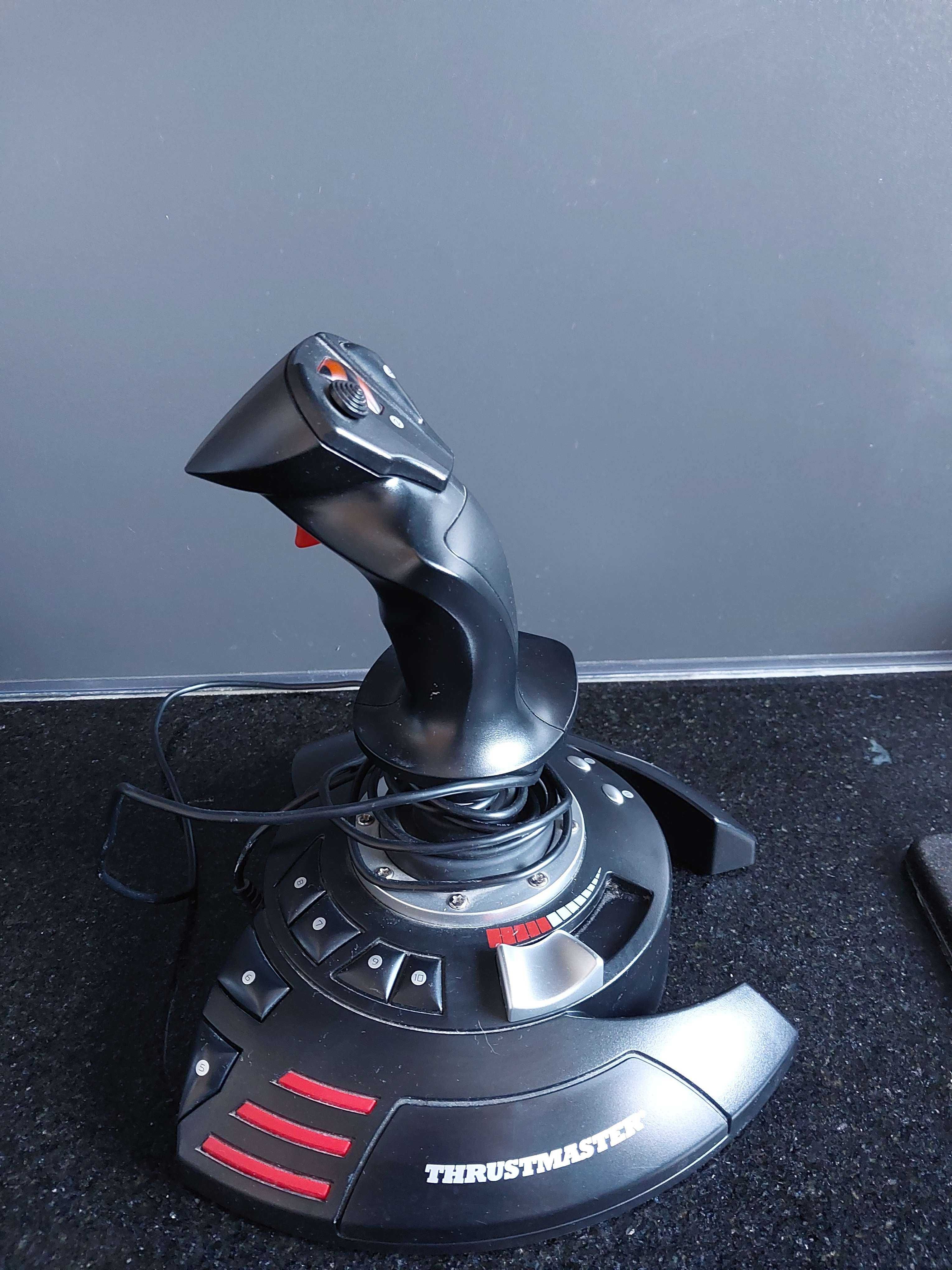 Joystick ThrustMaster Flight Stick X