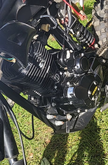 Silnik cross Loncin 250