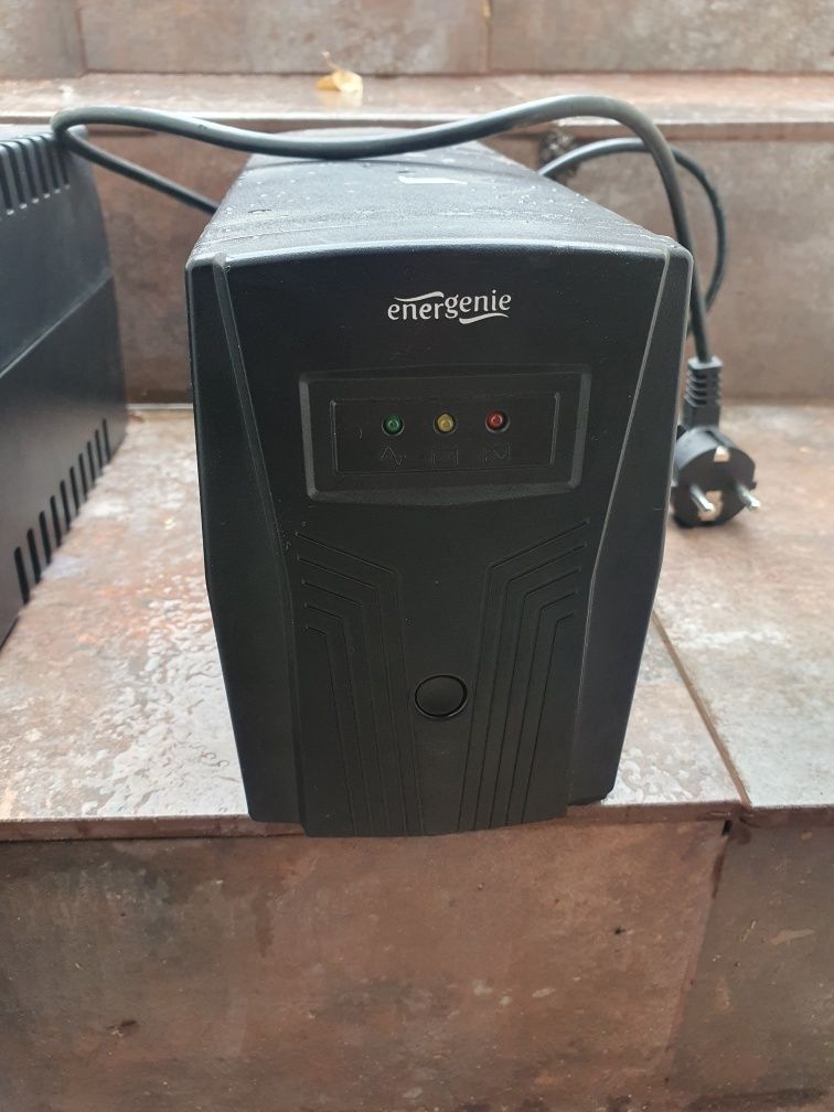 Ups awaryjne zasilacze komputerowe