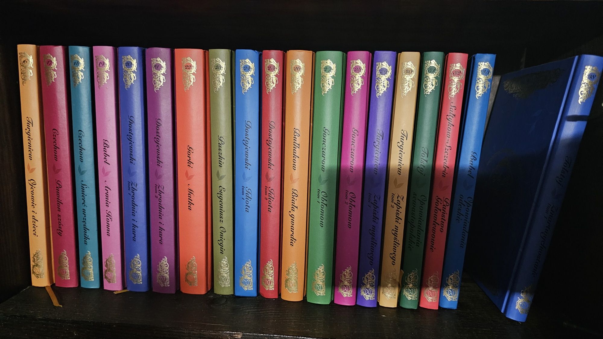 Klasyka rosyjska, kolekcja wyd.Hachette  33 tomy, literatura rosyjska.