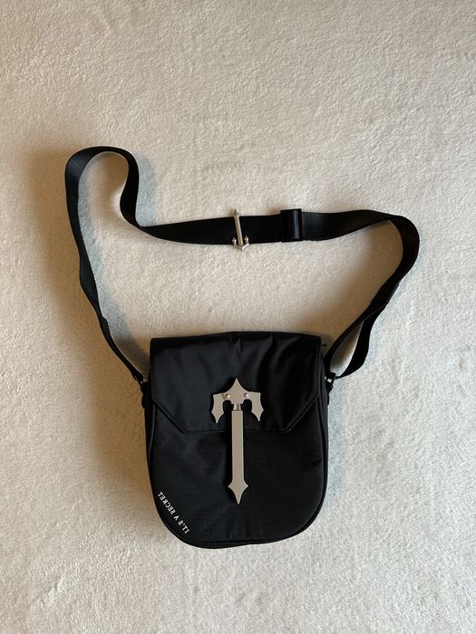 Bolsa Trapstar Cobra T Messenger / Crossbody Bag - Preto