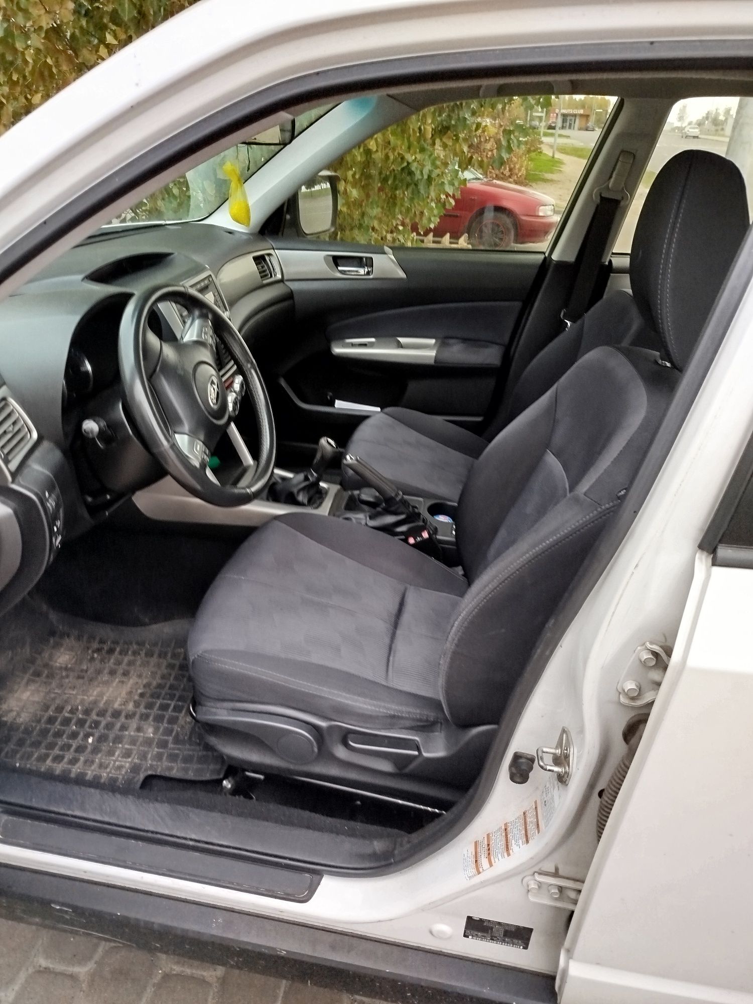 Авто продаж субару