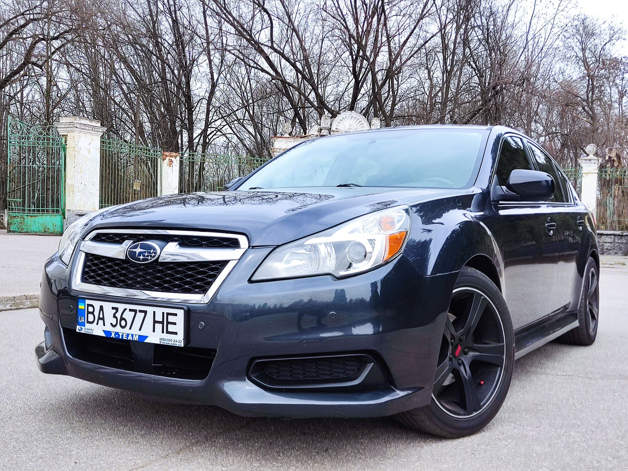 Продам  автомобіль        Subaru Legacy.