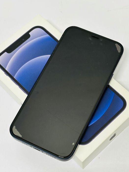 Apple IPhone 12 Black 64Gb kondycja baterii 89%