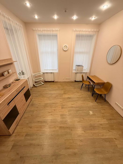 Кабінет для психолога,косметолога,масаж,тату майстер,логопед,лікар,тд.