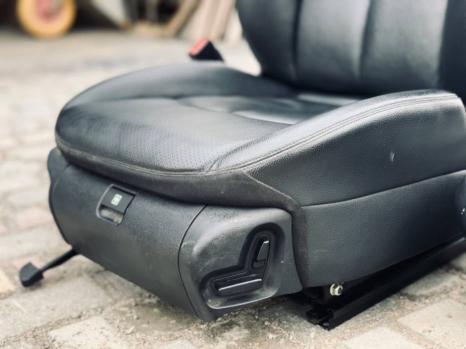 Салон Mercedes Benz w211 Седан Шкіряний Рестайлинг АвтоРазборка