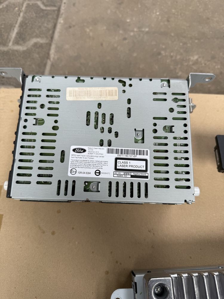 Radio ekran sync 2