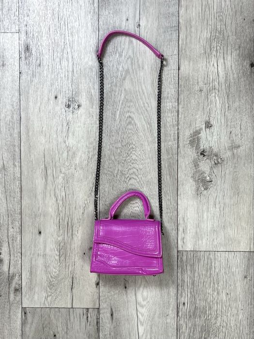 Zara сумка косметичка через плечо женская розовая оригинал