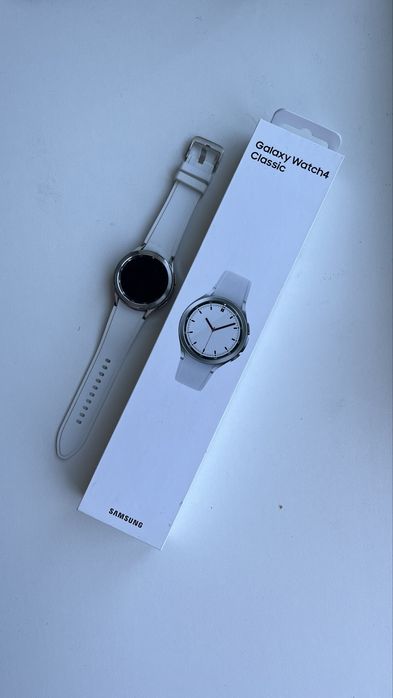 Samsung Galaxy Watch 4 Classic/ Годинник/ Смарт-годинник