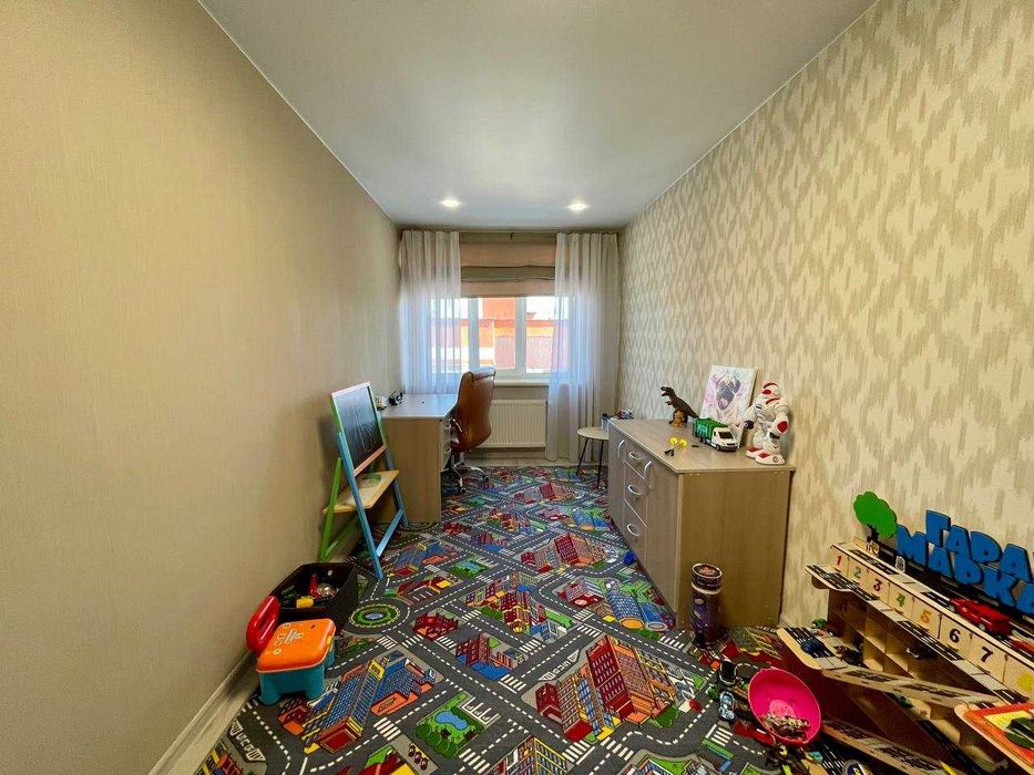 Продаж чудової дворівневої квартири! Виставка