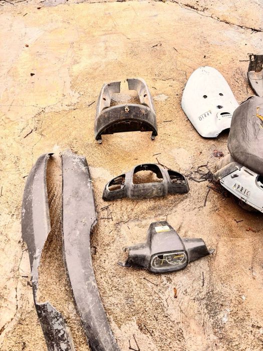 Продам пластик на aprio(априо)