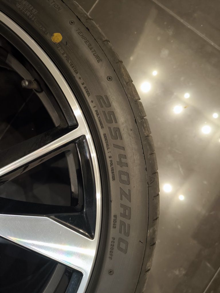 4xFELGI MISANO TIGUAN II R-Line Lift  2021 20" 8.5J ET38 255/40 ZR20