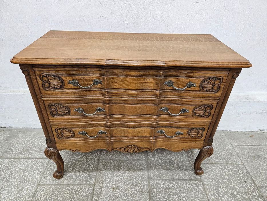 Ładna zgrabna komoda Ludwikowska z szufladami /