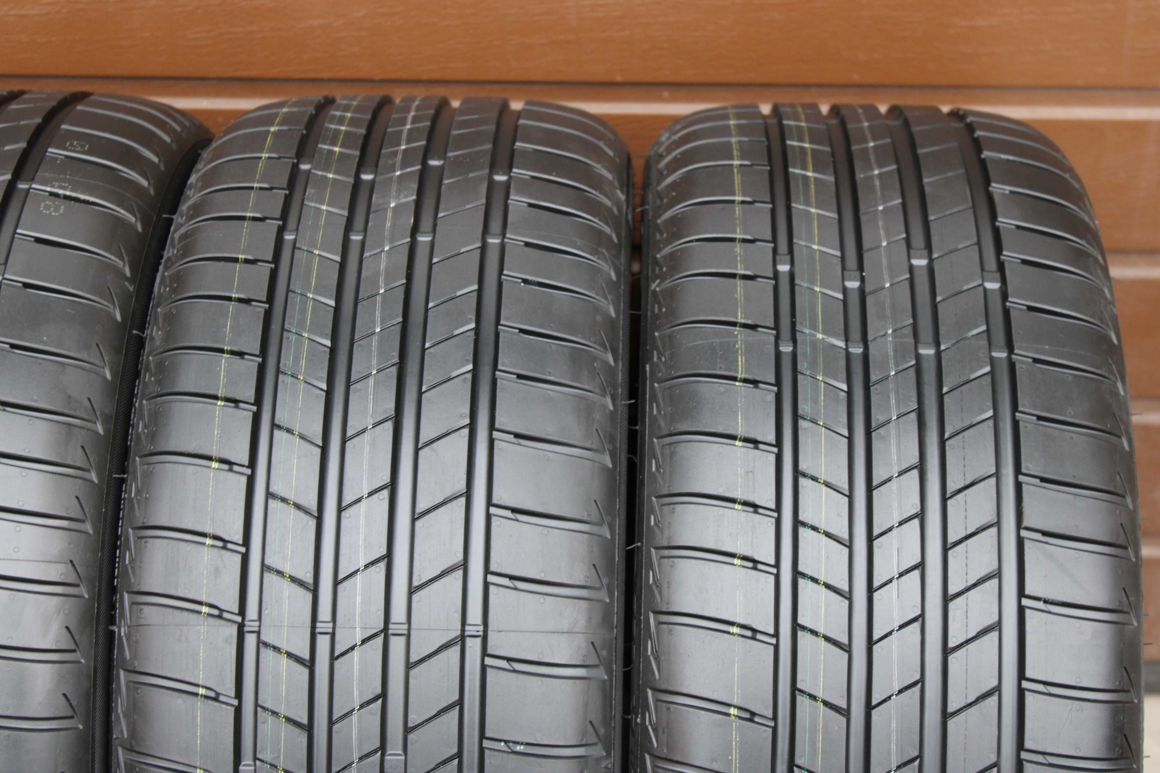 225/40R18 Bridgestone Turanza 5 92Y XL 2022r. NOWE - DEMO