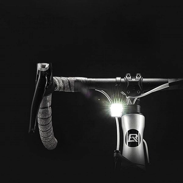 Lampka rowerowa przednia Rockbros 1000 lm + kabel USB-C - USB-A - czar