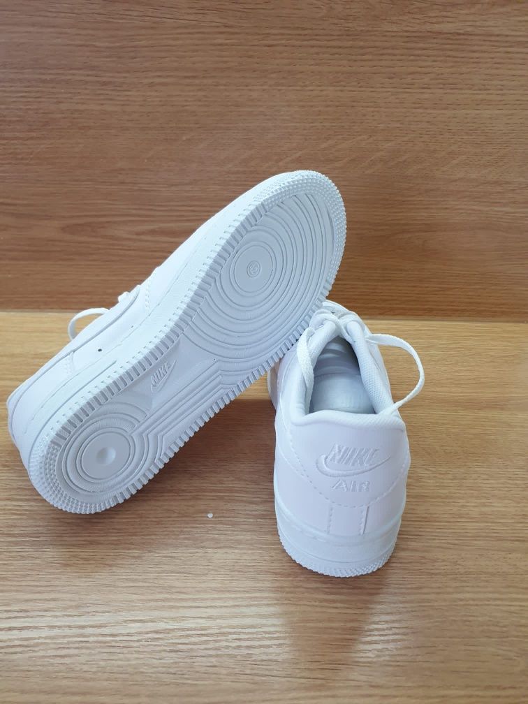 Nike Air Force 1 buty