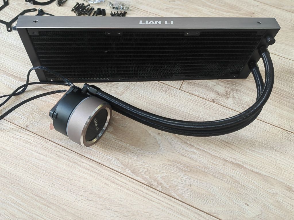 2x Aio Lian li Galahad AIO 360