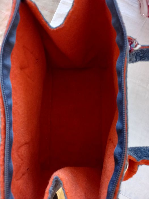 Torebka damska z rączkami