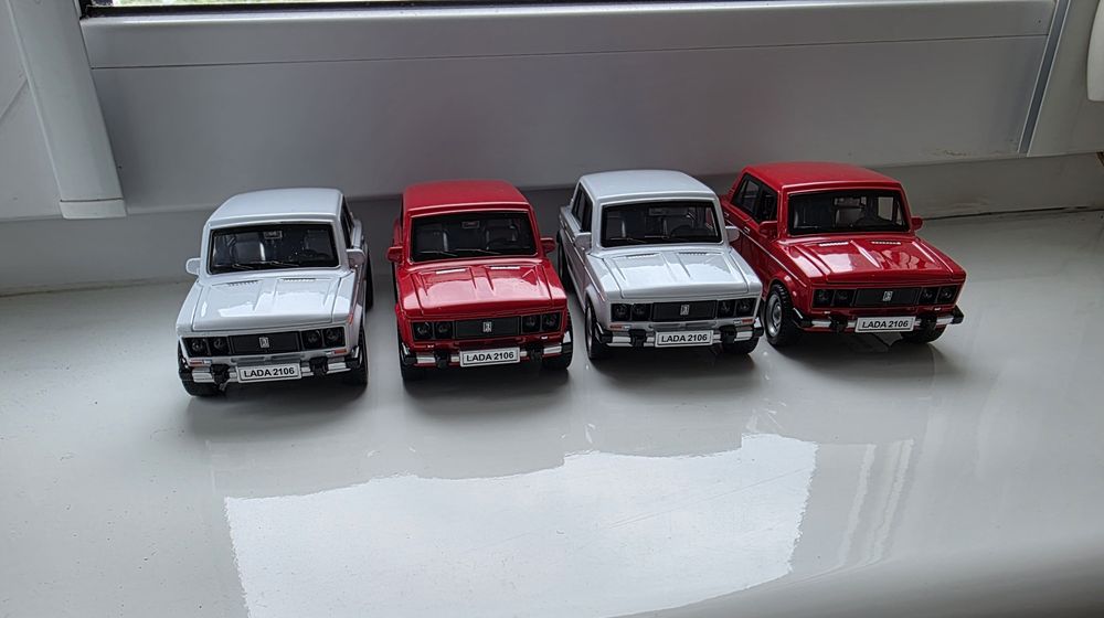 Моделька машины Lada 2106 Автопром  красная
