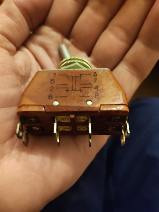 Перемикач ПТ2-40В і ПТ9-2В