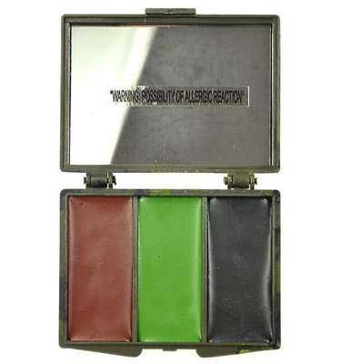 farba maskująca Mil-Tec 3 kolory woodland wz 93 - 20 szt.