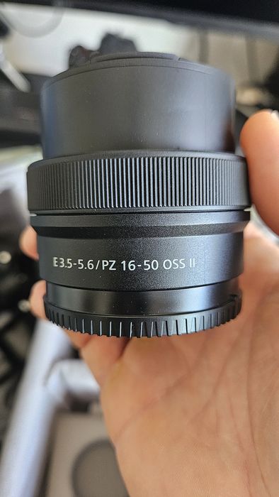 Lente Zoom 16-50mm Sony APS-C Nova.