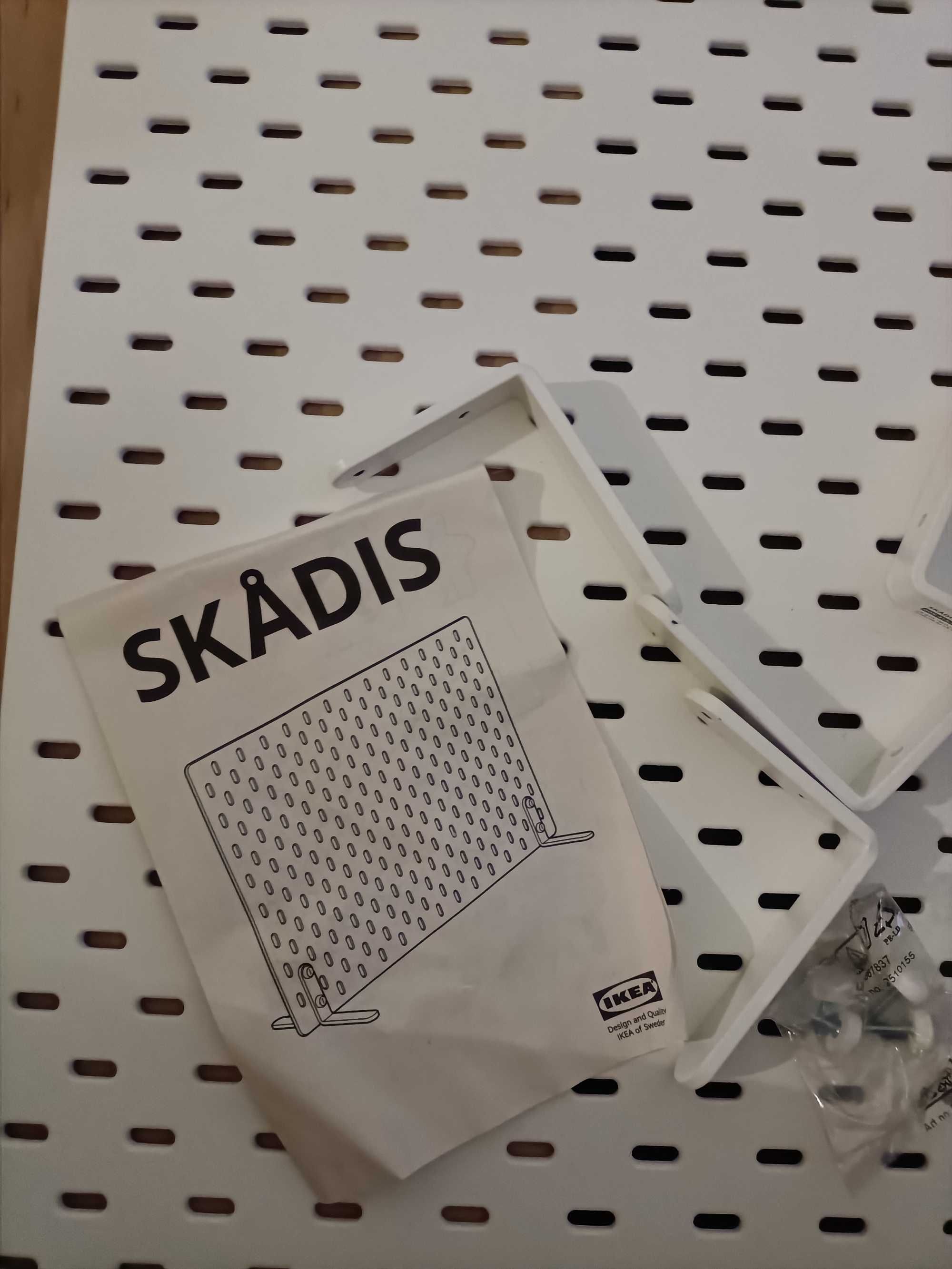 Ikea tablica perforowana Skadys wolnostojąca