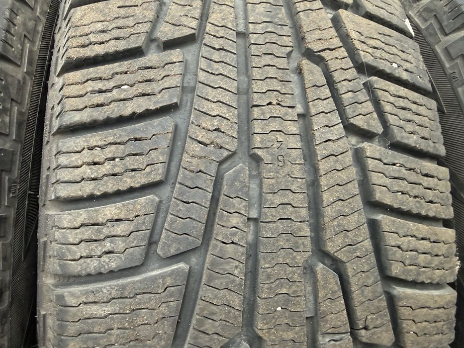 225.60,18 Nokian nordman rs2 R17