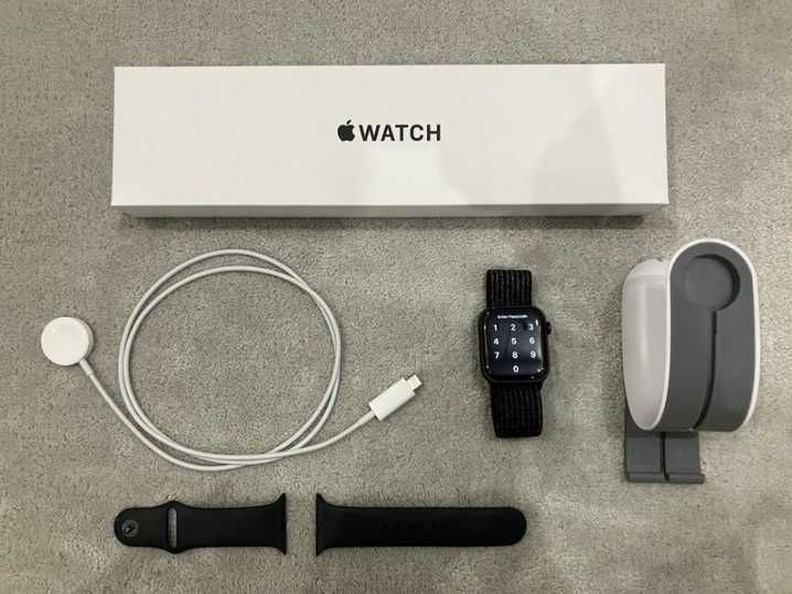 Apple Watch SE 2 GPS + Celular 44mm