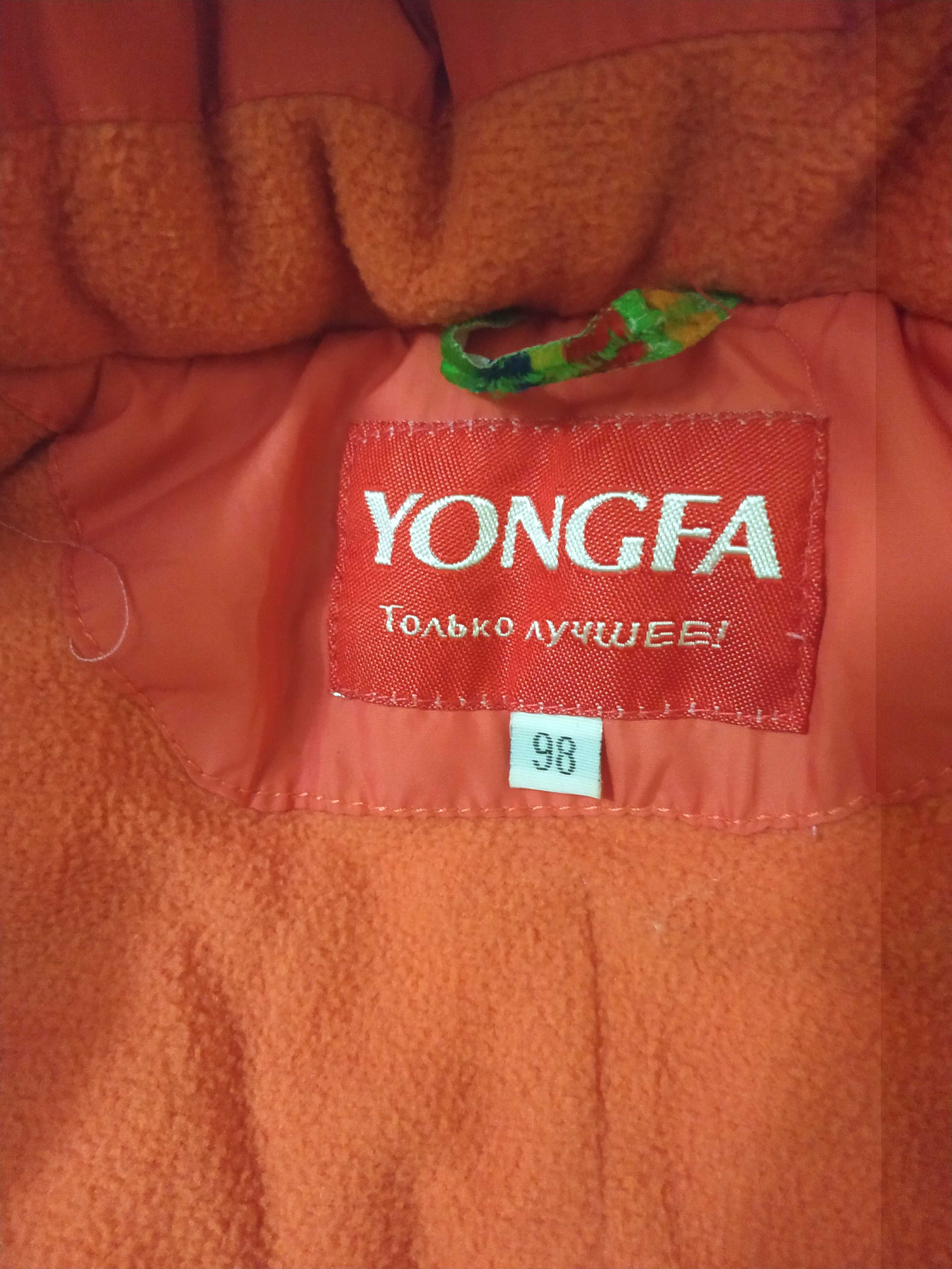 зимний теплый костюм на девочку (курточка и комбинезон) YOHGFA  р,98