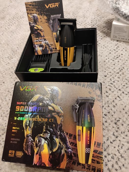 Maszynka fryzjerska VGR V-285 Muscular C1 BARBER
